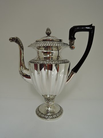 Coffee Pot
 Silver (830)
 Peter Hertz