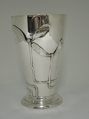 S&M Benzen
Sølv (830)
Vase