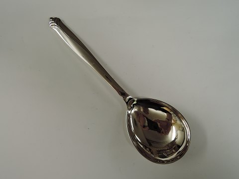 Evald Nielsen
No. 37
Silver (830)
Serving spoon