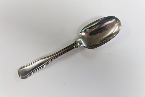 Georg Jensen
Sterling (925)
Old danish
dessert spoon