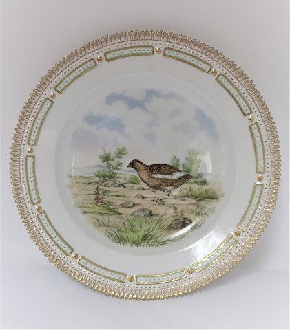 Royal Copenhagen. Fauna Danica. Dinner plate. Model # 240 - 3549. Diameter 25 
cm. (1 quality). Lagopus lagopus