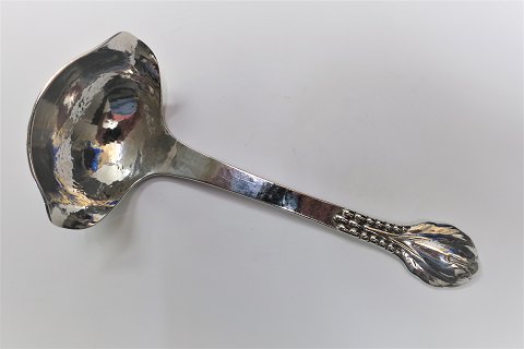 Evald Nielsen. Cutlery no.3. Sauce ladle. Length 18 cm. Produced 1916.