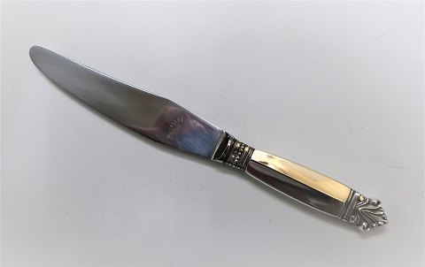 Georg Jensen. Sølvbestik. Dronning. Frokostkniv. Sterling (925). Længde 20 cm.