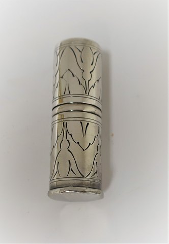 Georg Jensen. Sterling (925). Sølv læbestift holder. Model 309A. Længde 5 cm. 
Produceret 1933-1945.