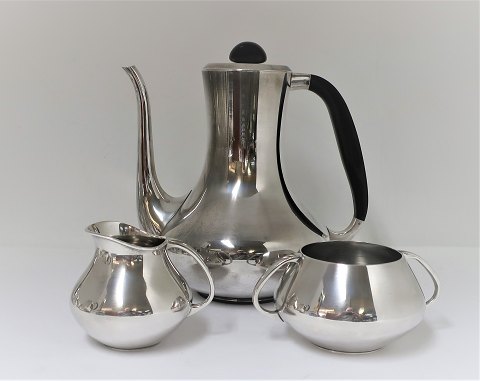 A F Rasmussen. Silver coffee service (925). Consisting of coffee pot, cream jug 
and sugar bowl. Good quality.