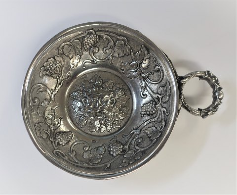 Tastevin af sølv (830). Diameter 7 cm.
