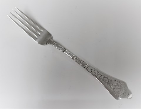 Antik Rococo. Sølvbestik (830). Frokostgaffel. Længde 18,4 cm.
