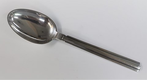 Hans Hansen. Sølvbestik. Arvesølv no. 18. Dessertske. Længde 17,2 cm.