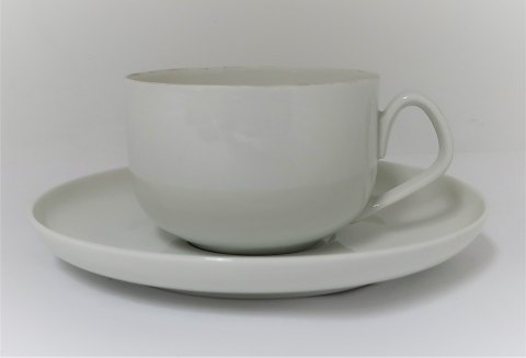 Bing & Grondahl. White Koppel. Tea cup. Model 103. Diameter 8.6 cm. (1 quality). 
There are 8 pieces in stock. The price is per piece
