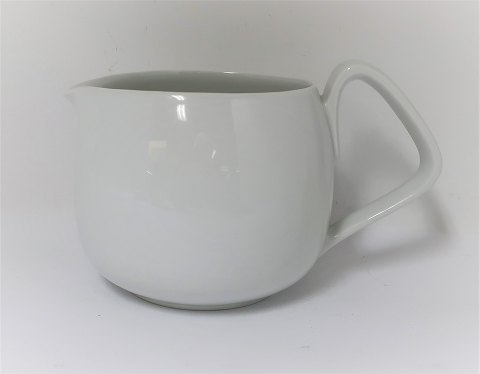 Bing & Grondahl. White Koppel. Milk jug. Model 85. (1 quality)
