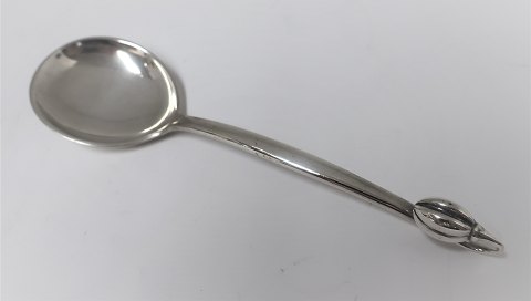 Evald Nielsen. Sølvbestik (925). Marmeladeske. Længde 15 cm