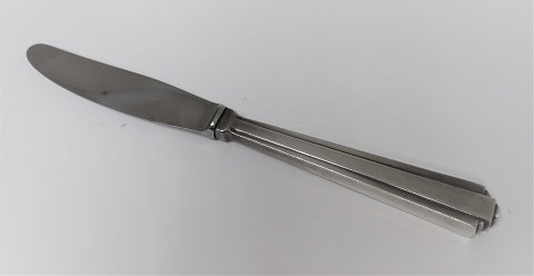 Toxvärd. Silver cutlery (830). Derby 1. Dinner knife. Length 21.2 cm.