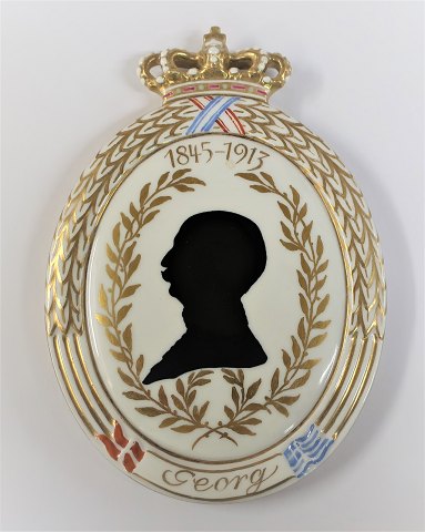 Royal Copenhagen. Silhouette platte. Kong Georg af Grækenland. 1843-1913. Højde 12,6 cm. (1 sortering)