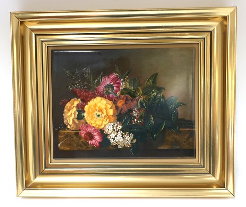 Bing & Gröndahl. Porzellanmalerei. Design von J.L. Jensen. Die Farben und die 
Düfte (1833). Größe inklusive Rahmen, 40 * 34 cm. Produziert 7500 Stück. Dies 
hat die Nummer 408
