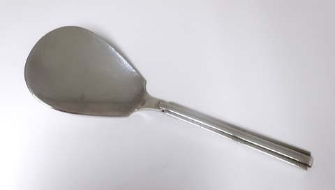 Hans Hansen. Silver cutlery. Arvesölv no. 18. Cakeserver. Length 16,5 cm.