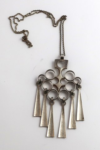 David Andersen, Norway. Sterling silver pendant with chain (925). Length of 
pendant 8 cm.