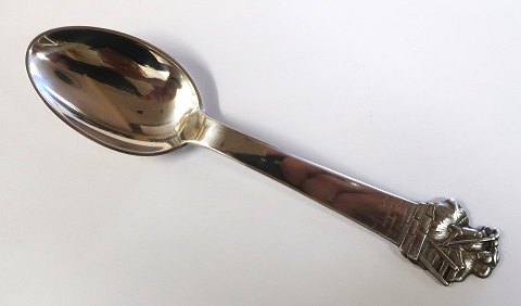 H. C. Andersen fairy tale. Child spoon. Silver cutlery (830). Shepherdess and 
the Chimney Sweep. Length 15 cm