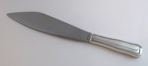 Georg Jensen. Sterlingsølv. Kagekniv med stålklinge. Længde 25 cm.