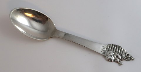 H. C. Andersen eventyrske. Sølvbestik. Prinsessen på ærten. Sølv (830). Længde 15 cm.